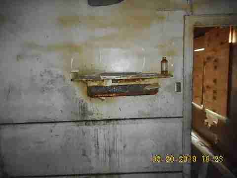 8916 Isham St (27)_m.jpg